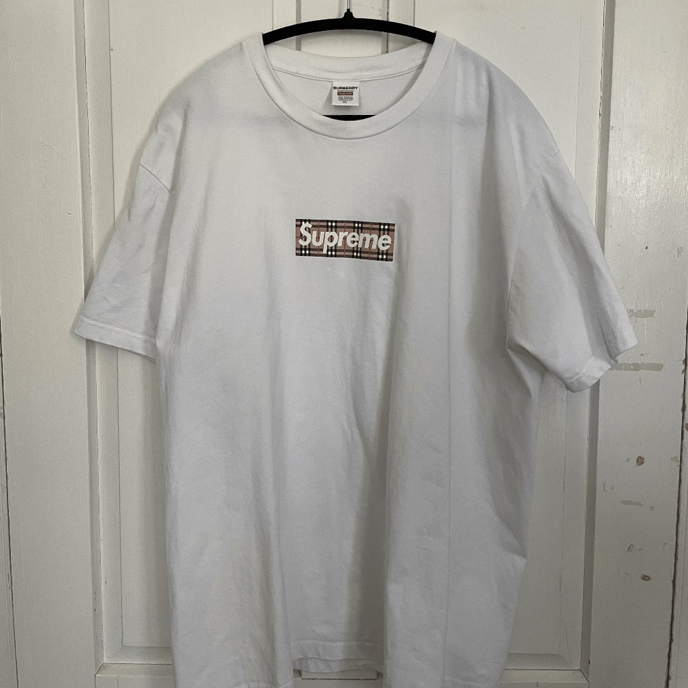White supreme and Burberry T-shirt